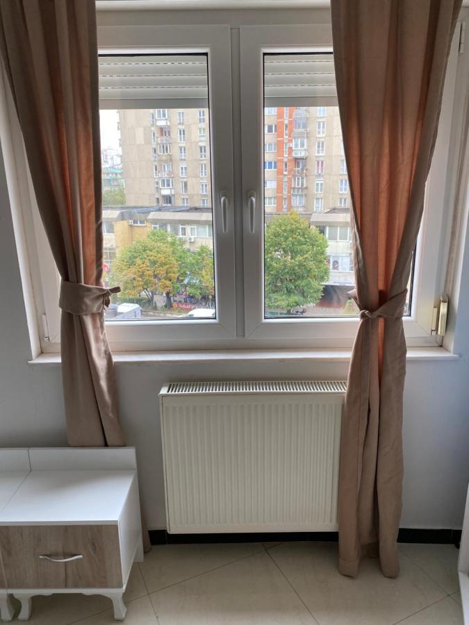 Capital Apartment Prishtina プリシュティナ エクステリア 写真